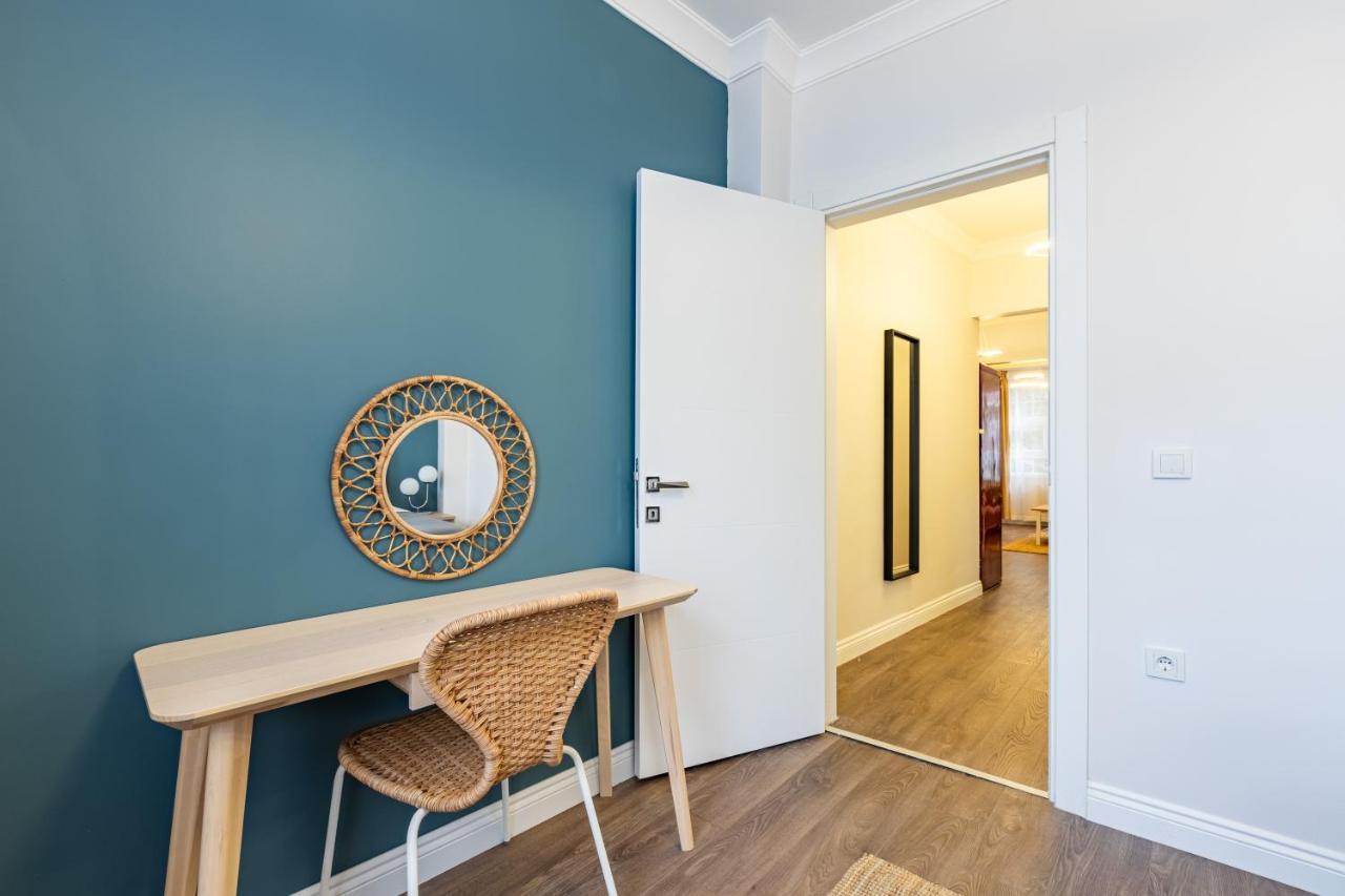 Red Suites Balat - Orange And Blue Istanbul Exterior photo