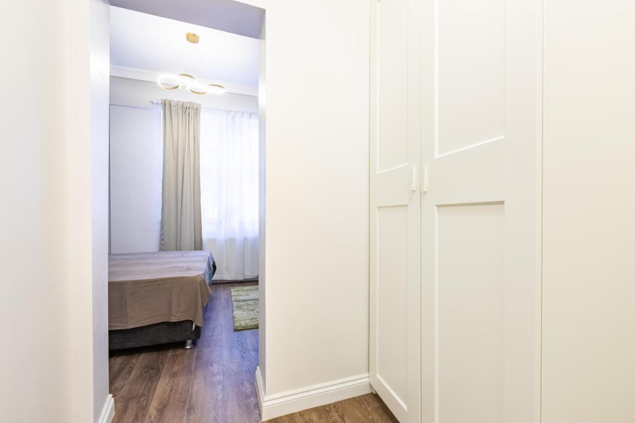 Red Suites Balat - Orange And Blue Istanbul Exterior photo
