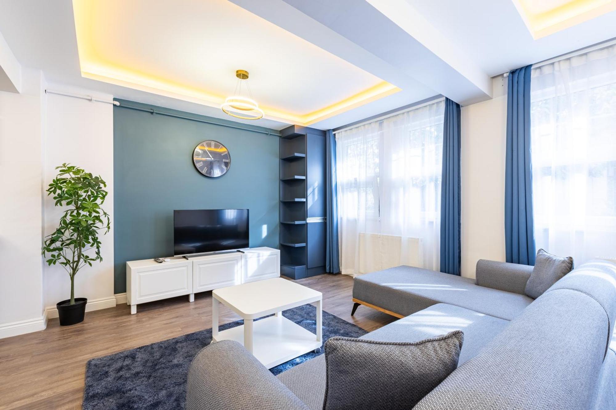 Red Suites Balat - Orange And Blue Istanbul Exterior photo