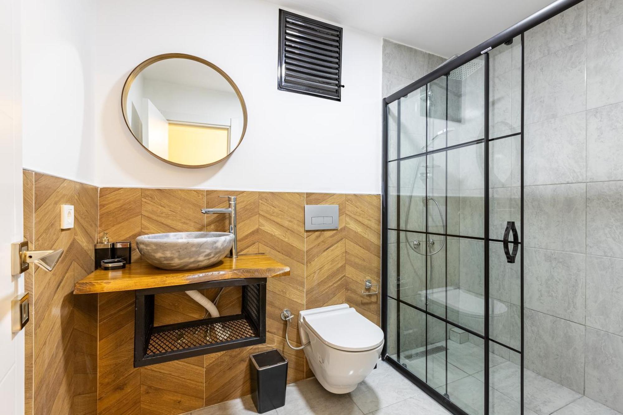 Red Suites Balat - Orange And Blue Istanbul Exterior photo